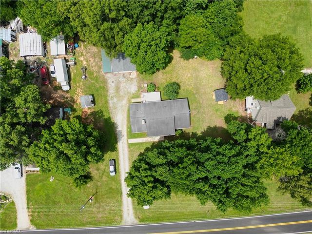 1942 Junction Road, Mocksville, NC 27028