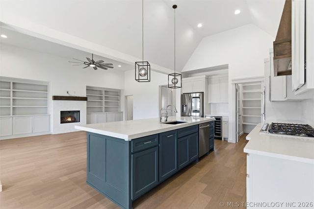 12723 S Maplewood Avenue, Bixby, OK 74008