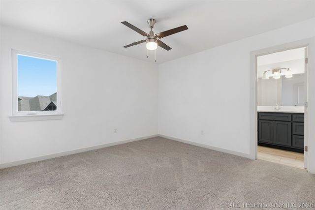 12723 S Maplewood Avenue, Bixby, OK 74008