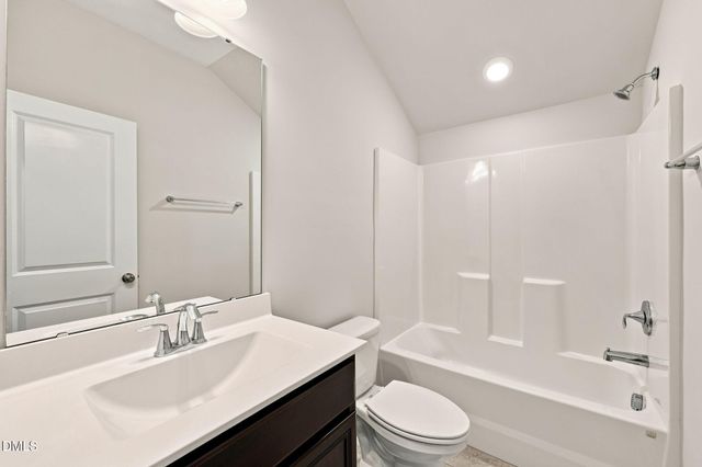 2836 Thompson Bluff Drive, Cary, NC 27519