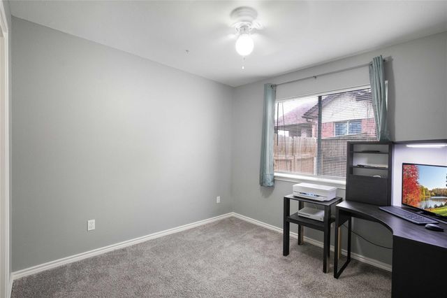 1205 Ivybridge DR, Pflugerville, TX 78660