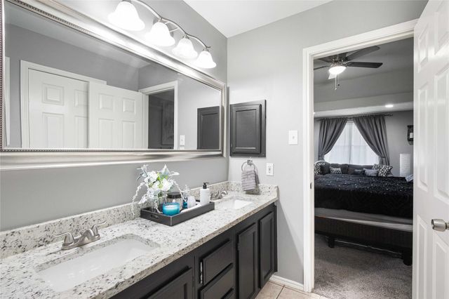 1205 Ivybridge DR, Pflugerville, TX 78660