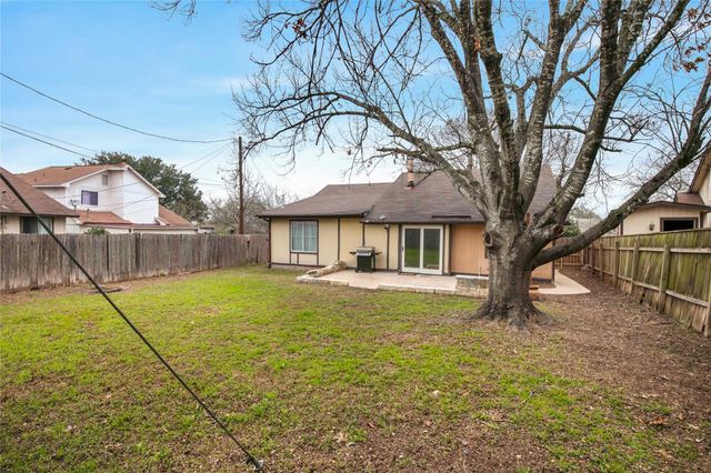 1205 Ivybridge DR, Pflugerville, TX 78660