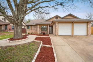 1205 Ivybridge DR, Pflugerville, TX 78660