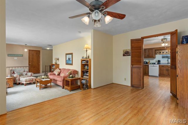 426 N Franklin Street, Staunton, IL 62088