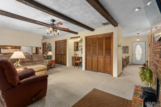 426 N Franklin Street, Staunton, IL 62088