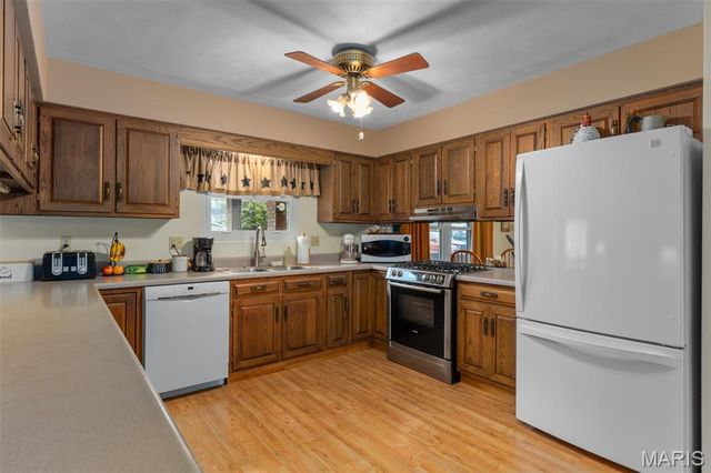 426 N Franklin Street, Staunton, IL 62088