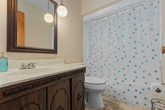 426 N Franklin Street, Staunton, IL 62088