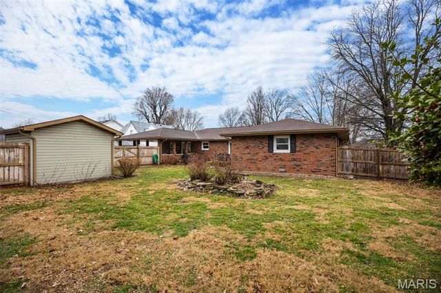 426 N Franklin Street, Staunton, IL 62088