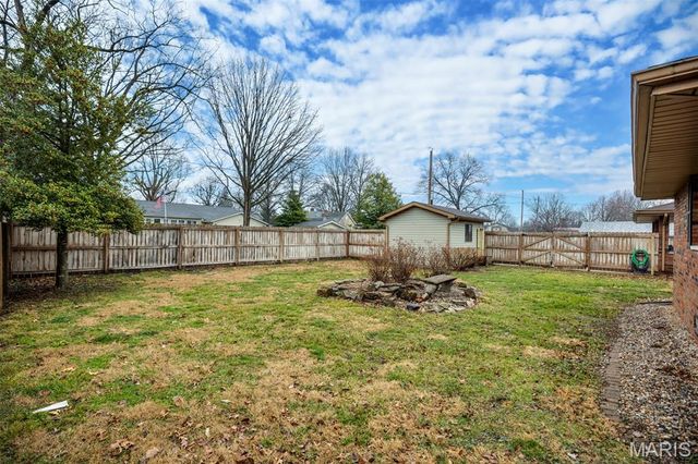 426 N Franklin Street, Staunton, IL 62088