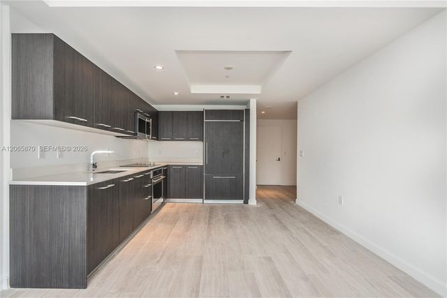 55 SW 9 Street 2805, Miami, FL 33129