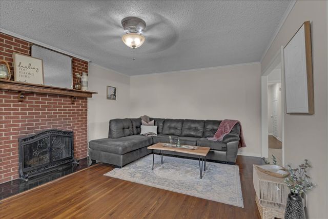 6726 E 28th Street, Tulsa, OK 74129
