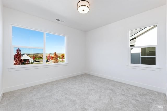 13900 N Ermine Ave, Boise, ID 83714