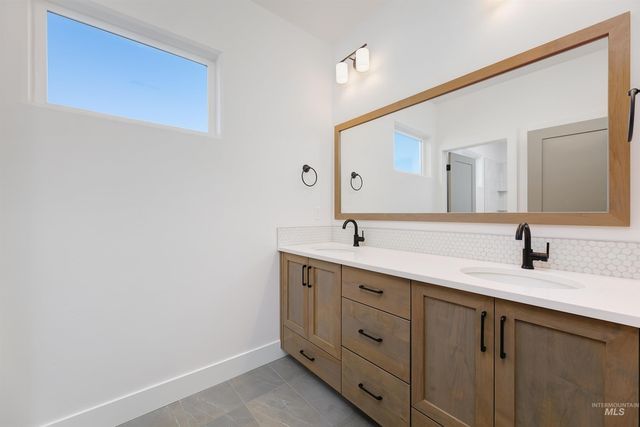 13900 N Ermine Ave, Boise, ID 83714