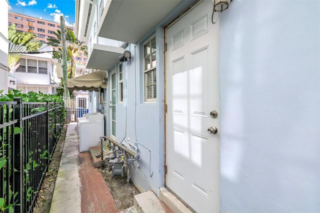 635 8th St 106, Miami Beach, FL 33139