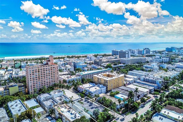 635 8th St 106, Miami Beach, FL 33139