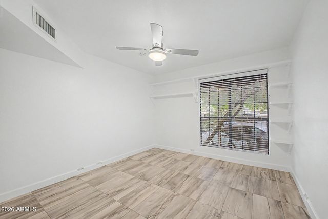 7557 N DREAMY DRAW Drive 223, Phoenix, AZ 85020