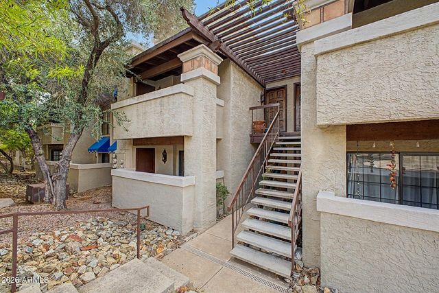 7557 N DREAMY DRAW Drive 223, Phoenix, AZ 85020