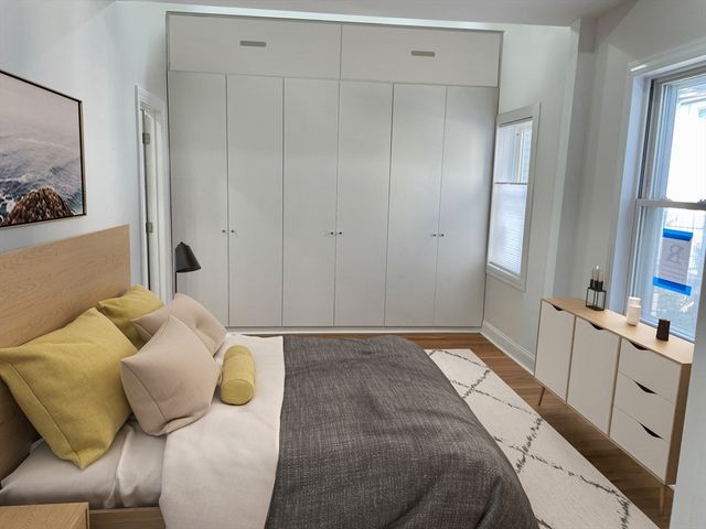 258 W Broadway 4, Boston, MA 02127