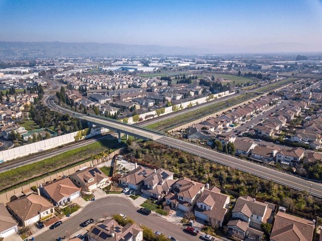 2719 2719 SHELLGATE CIRCLE, Hayward, CA 94545