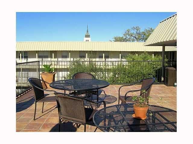 910 Duncan LN 64, Austin, TX 78705