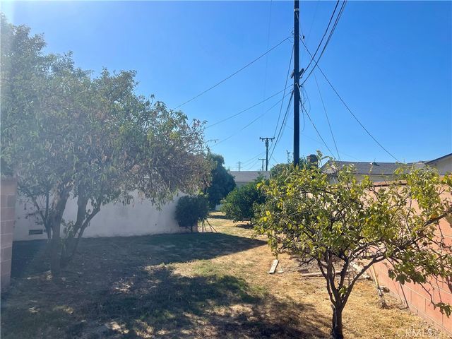 6133 Candor, Lakewood, CA 90713