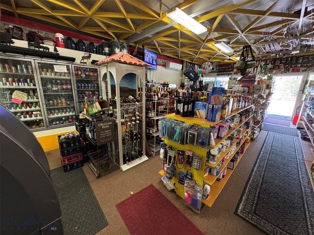 13505 Turah Road, Clinton, MT 59825