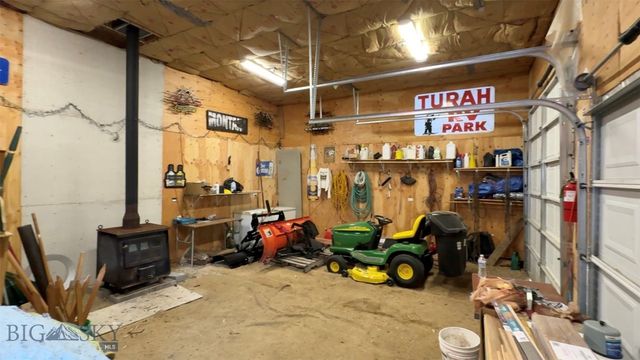 13505 Turah Road, Clinton, MT 59825