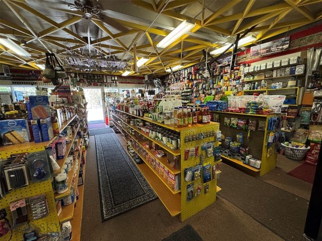 13505 Turah Road, Clinton, MT 59825