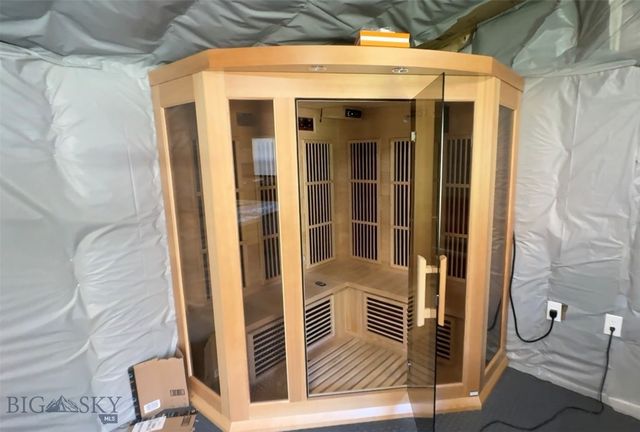 13505 Turah Road, Clinton, MT 59825