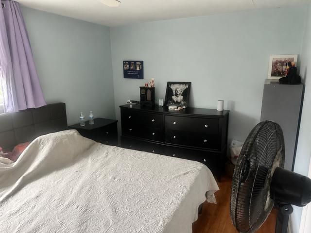 209 N Christine Circle, Mt Clemens, MI 48043