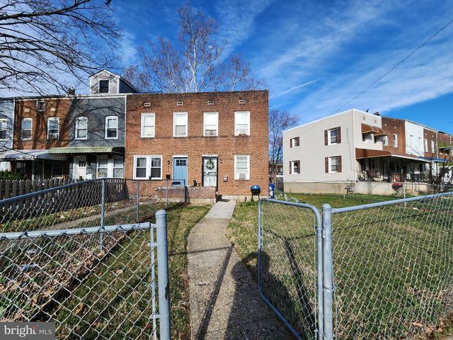 2838 BOOKERT DR, Baltimore, MD 21225