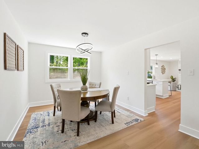 17 LYMAN AVE, Woodbury, NJ 08096