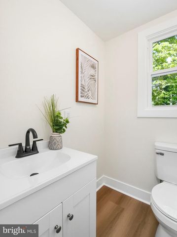 17 LYMAN AVE, Woodbury, NJ 08096