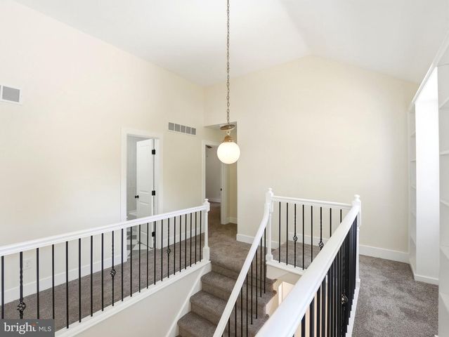 17 LYMAN AVE, Woodbury, NJ 08096