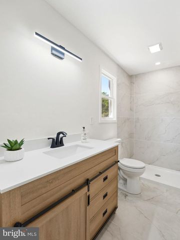 17 LYMAN AVE, Woodbury, NJ 08096