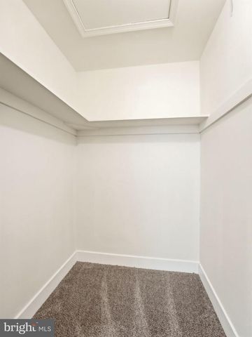 17 LYMAN AVE, Woodbury, NJ 08096