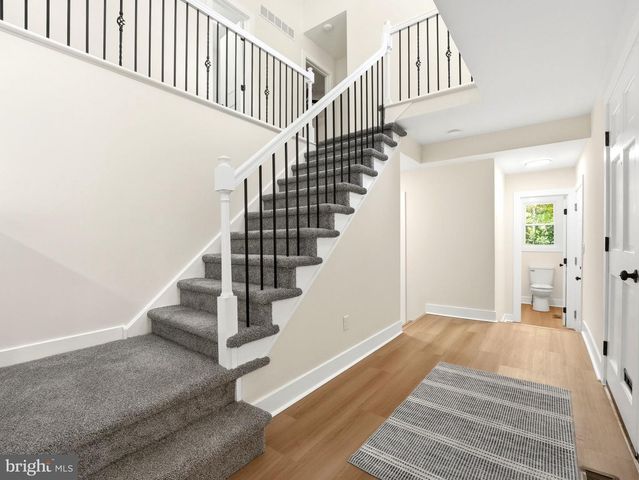 17 LYMAN AVE, Woodbury, NJ 08096