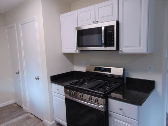 3356 Pacesetter Drive, Dallas, TX 75241