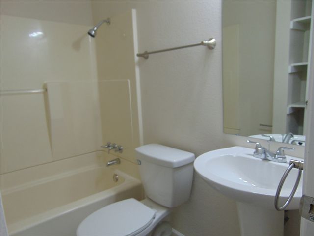 3356 Pacesetter Drive, Dallas, TX 75241