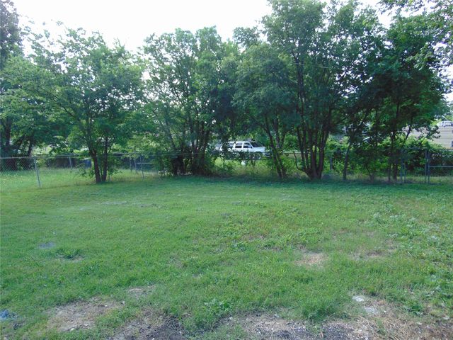 3356 Pacesetter Drive, Dallas, TX 75241