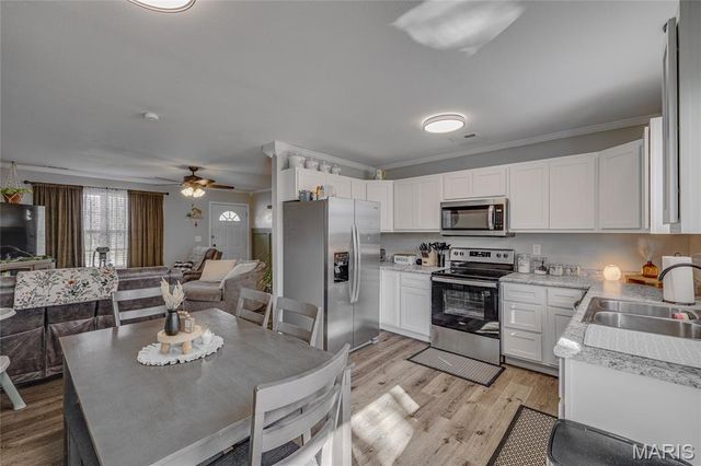 206 N Smith Street, Park Hills, MO 63601