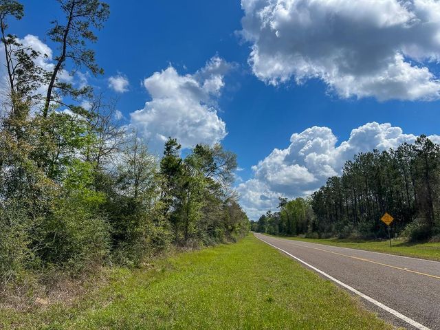 1 Fm 2827, Warren, TX 77664