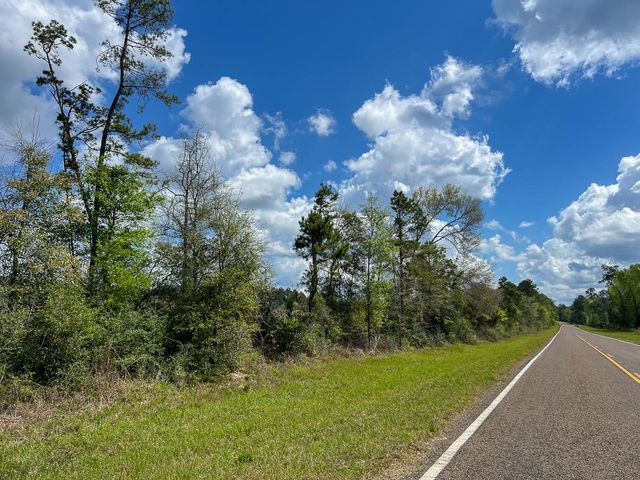 1 Fm 2827, Warren, TX 77664