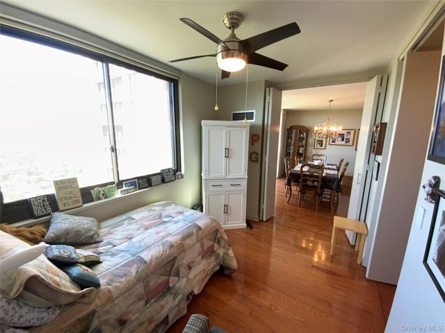 27010 Grand Central Parkway 23B, Floral Park, NY 11005