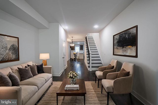 2721 W MOSHER ST, Baltimore, MD 21216