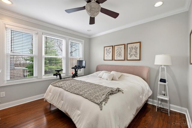 2242 Ivy Avenue, Cincinnati, OH 45208