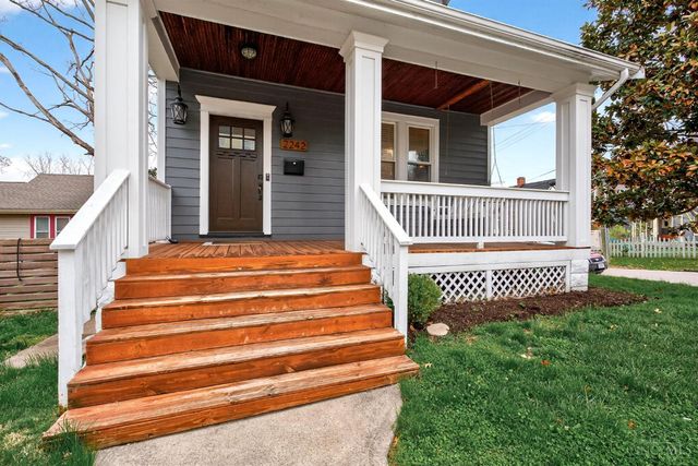 2242 Ivy Avenue, Cincinnati, OH 45208