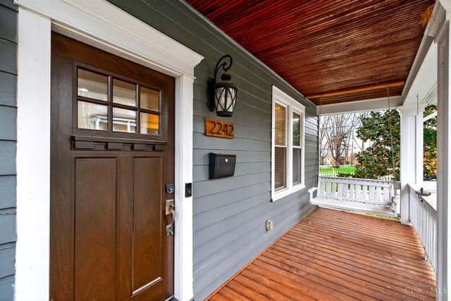 2242 Ivy Avenue, Cincinnati, OH 45208