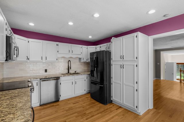 4512 Overbrook Avenue, North Charleston, SC 29405